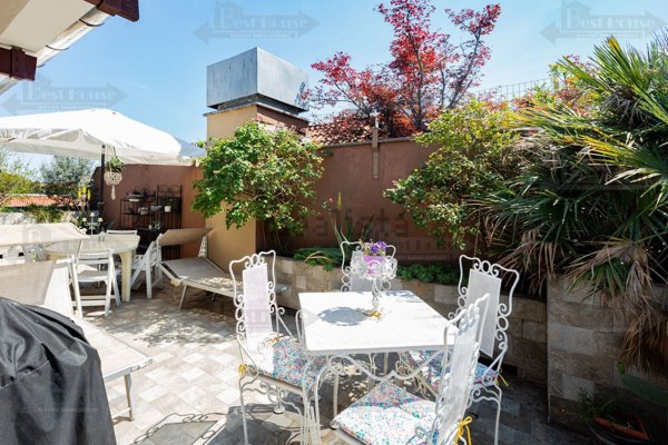 appartamento in vendita a Segrate in zona Milano 2