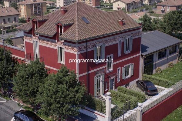 appartamento in vendita a Segrate in zona Lavanderie