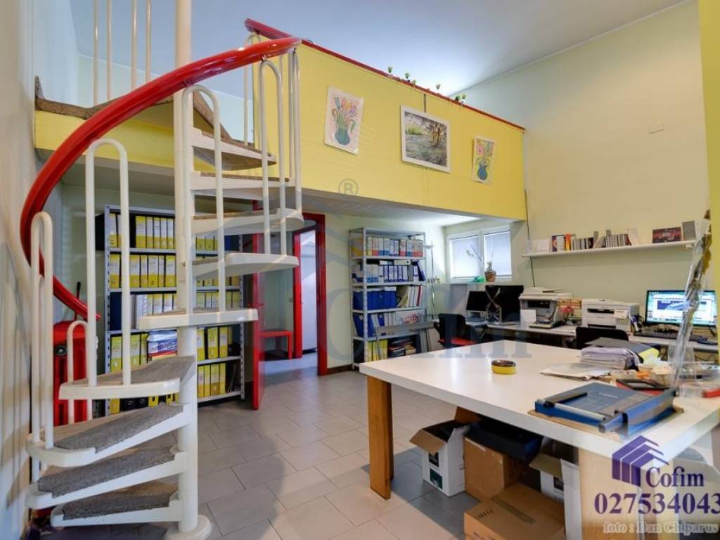 ufficio in vendita a Segrate in zona Novegro