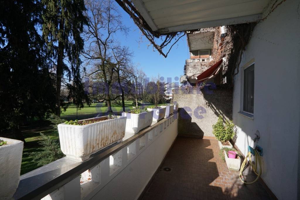 appartamento in vendita a Segrate in zona Milano San Felice