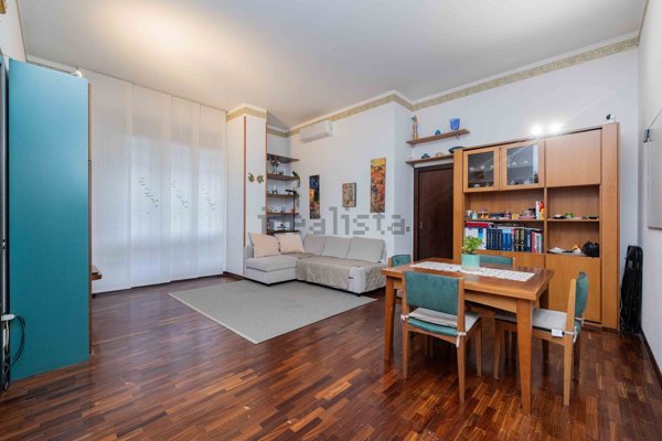 appartamento in vendita a Segrate in zona Milano 2