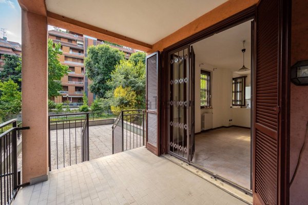 appartamento in vendita a Segrate in zona Lavanderie