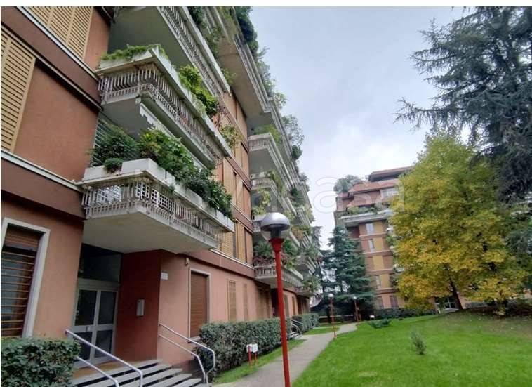 appartamento in vendita a Segrate in zona Milano 2