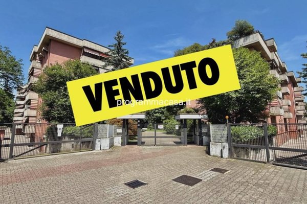 appartamento in vendita a Segrate in zona Rovagnasco