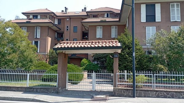 casale in vendita a Segrate