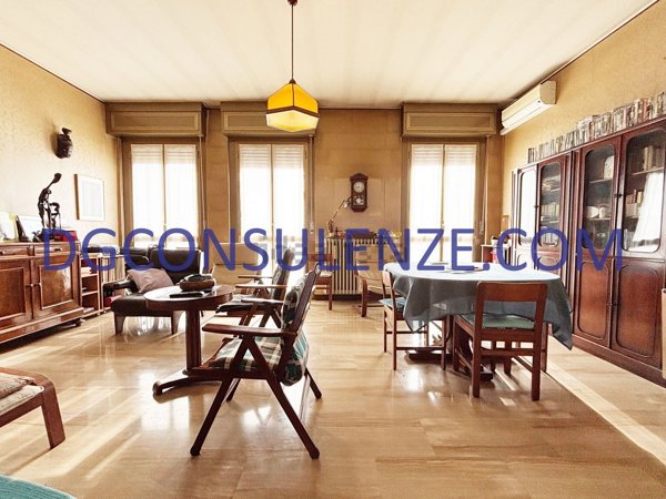 appartamento in vendita a Segrate in zona Rovagnasco