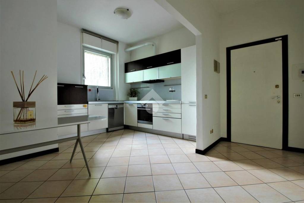 appartamento in vendita a Segrate in zona Milano San Felice