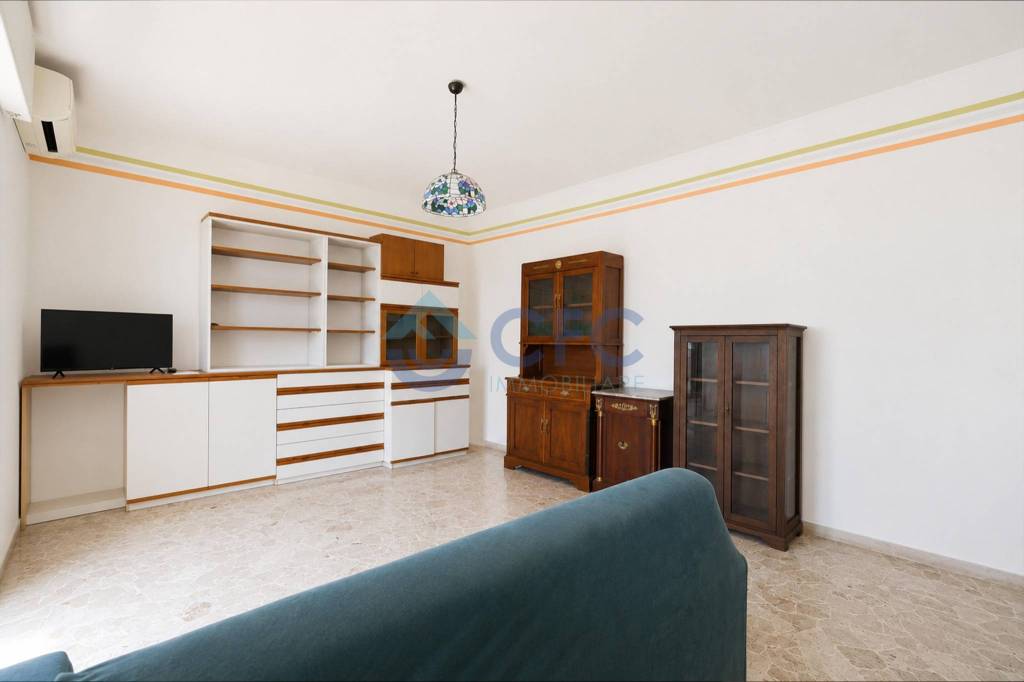 appartamento in vendita a Segrate in zona Redecesio