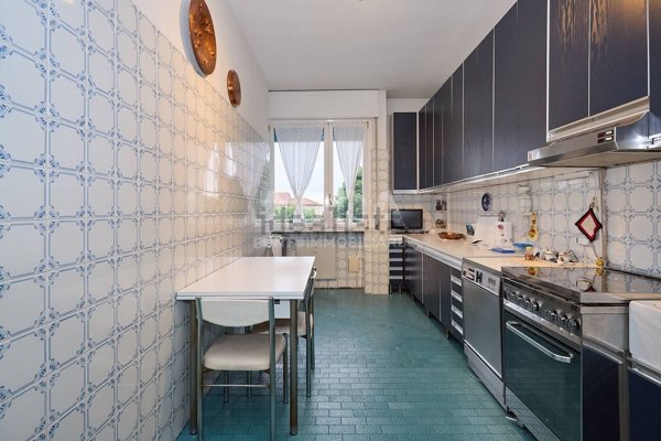 appartamento in vendita a Segrate in zona Rovagnasco