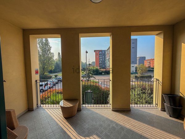appartamento in vendita a Segrate in zona Redecesio