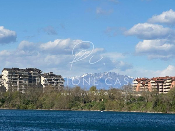 appartamento in vendita a Segrate in zona Rovagnasco