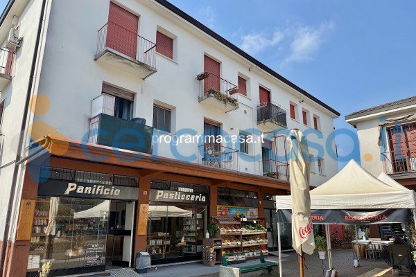 appartamento in vendita a Segrate in zona Rovagnasco