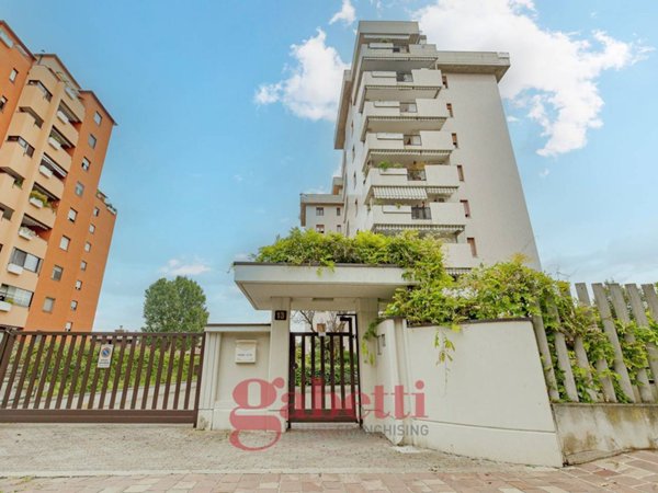 appartamento in vendita a Segrate
