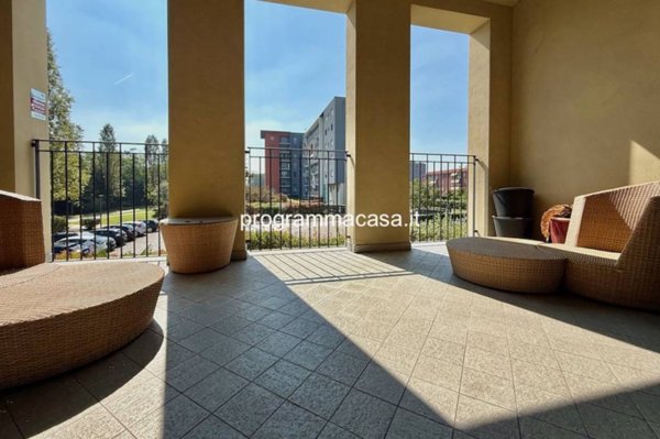 appartamento in vendita a Segrate in zona Redecesio