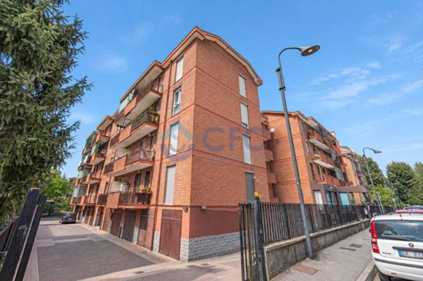 appartamento in vendita a Segrate in zona Rovagnasco