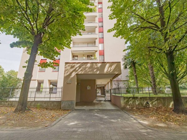 appartamento in vendita a Segrate in zona Lavanderie