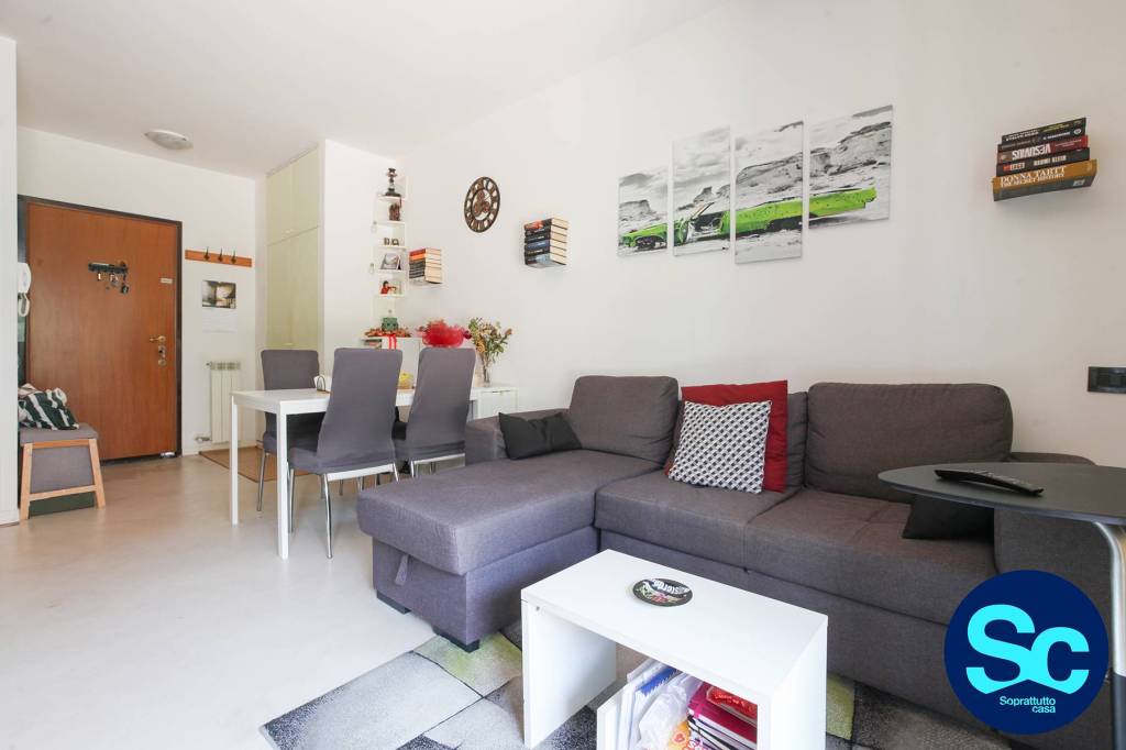 appartamento in vendita a Segrate in zona Rovagnasco