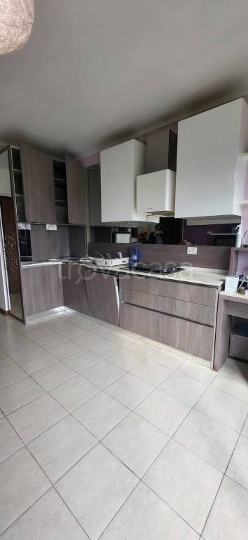 appartamento in vendita a Segrate in zona Novegro