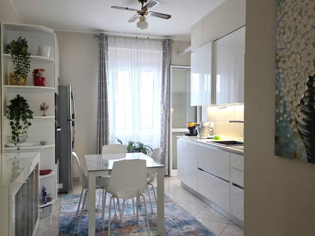 appartamento in vendita a Segrate in zona Novegro