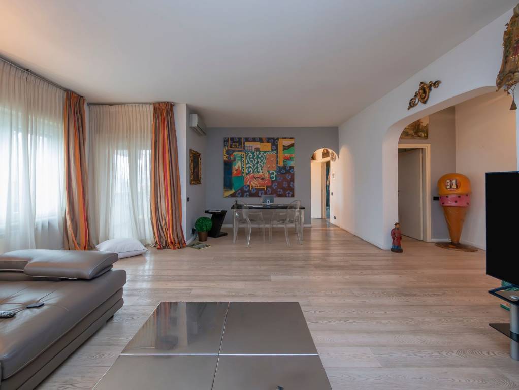 appartamento in vendita a Segrate in zona Milano San Felice
