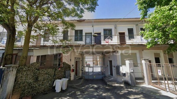 appartamento in vendita a Segrate in zona Novegro