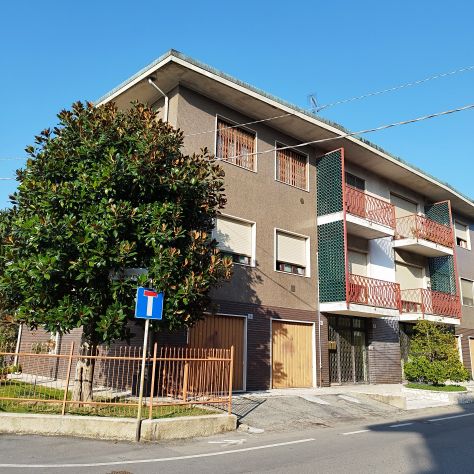 appartamento in vendita a Senago