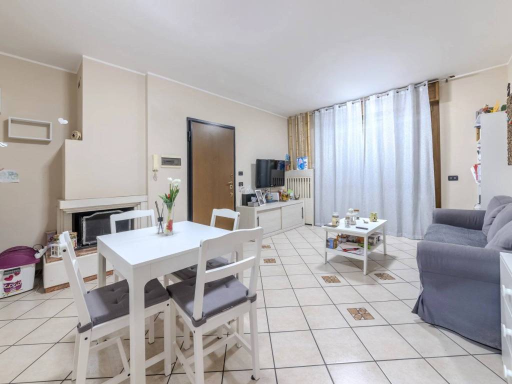 appartamento in vendita a Senago