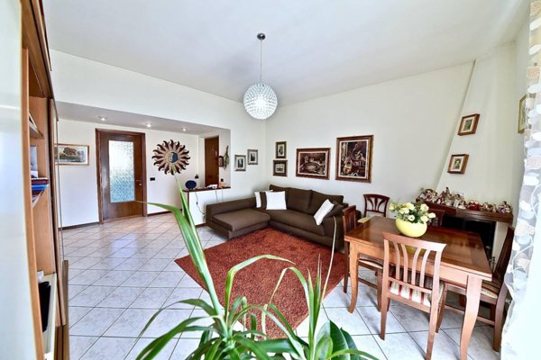 appartamento in vendita a Senago