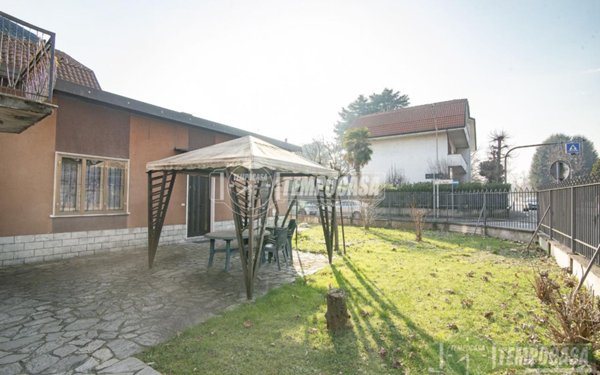 appartamento in vendita a Senago