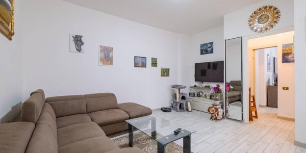casa indipendente in vendita a Senago