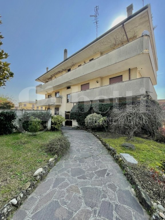 appartamento in vendita a Senago