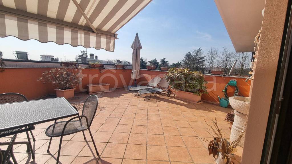 appartamento in vendita a Senago