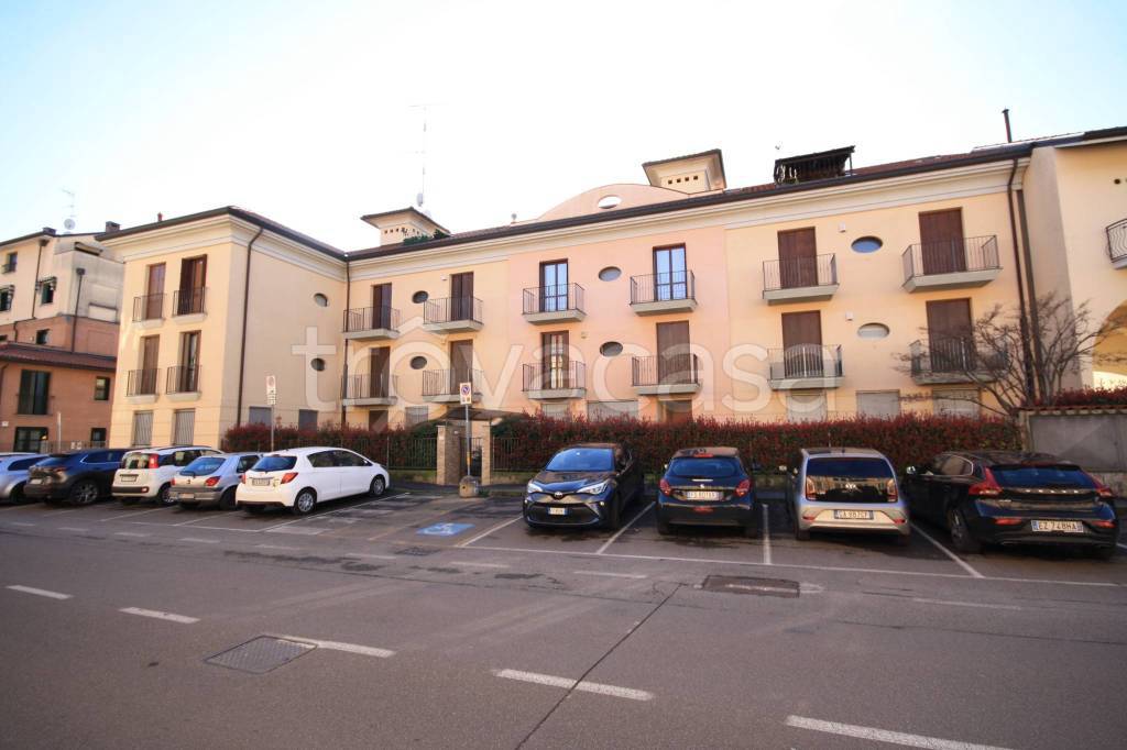 appartamento in vendita a Senago