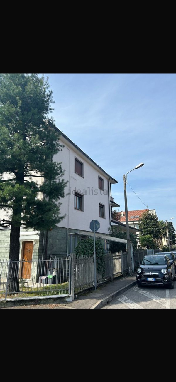 appartamento in vendita a Senago