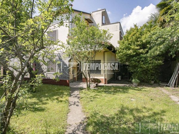 appartamento in vendita a Senago