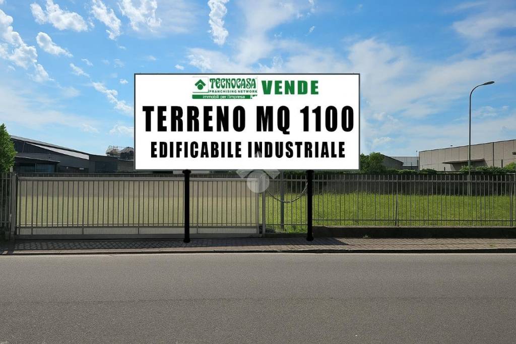 terreno edificabile in vendita a Senago