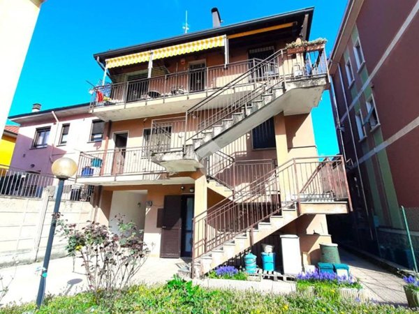 appartamento in vendita a Senago