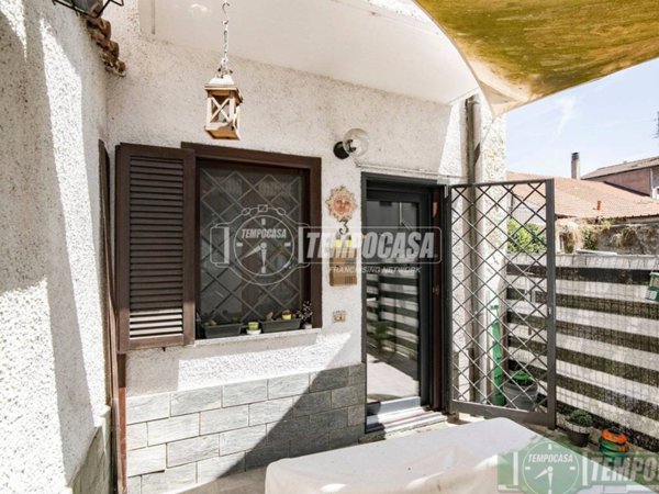 casa indipendente in vendita a Senago