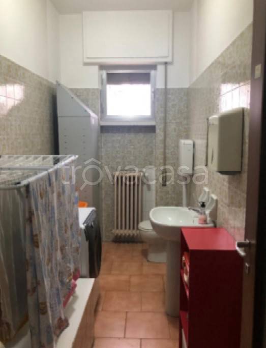 negozio in vendita a Senago