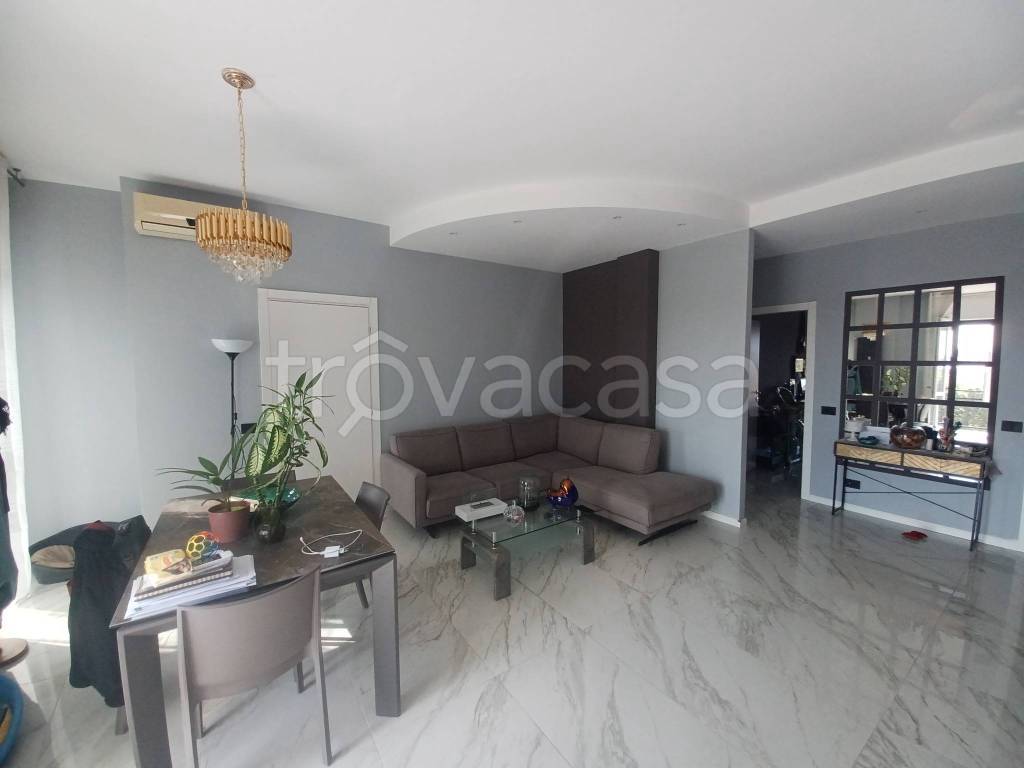 appartamento in vendita a Senago