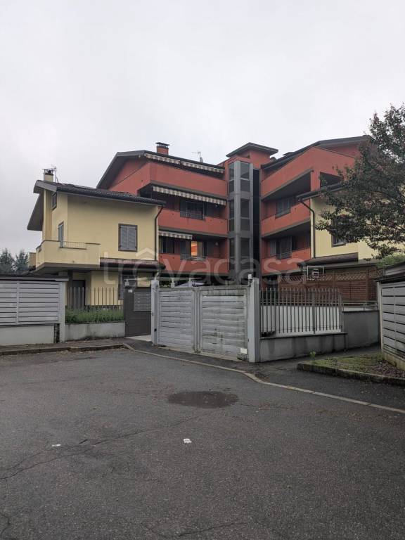 appartamento in vendita a Senago