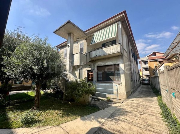 appartamento in vendita a Senago