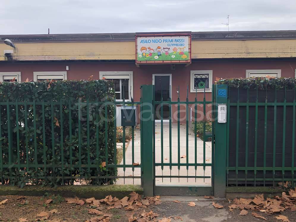 negozio in vendita a Senago