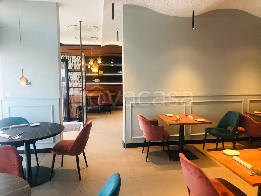 negozio in vendita a Senago