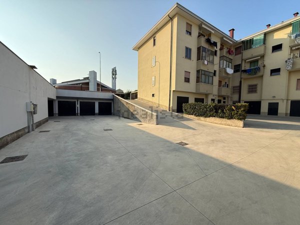 casa indipendente in vendita a Senago