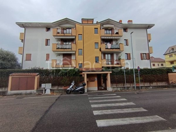 appartamento in vendita a Senago