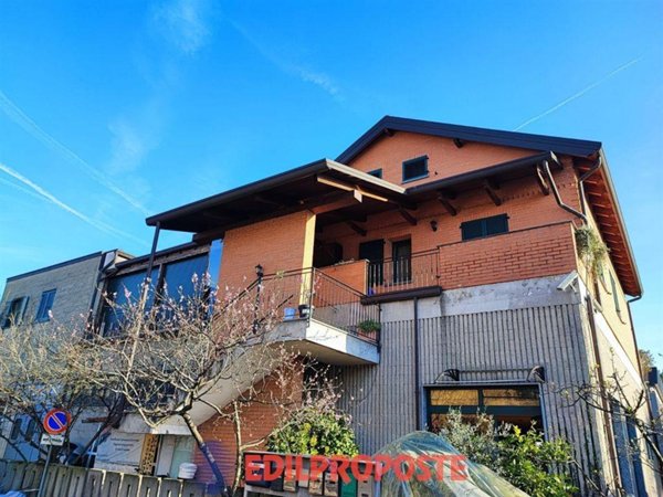 appartamento in vendita a Senago