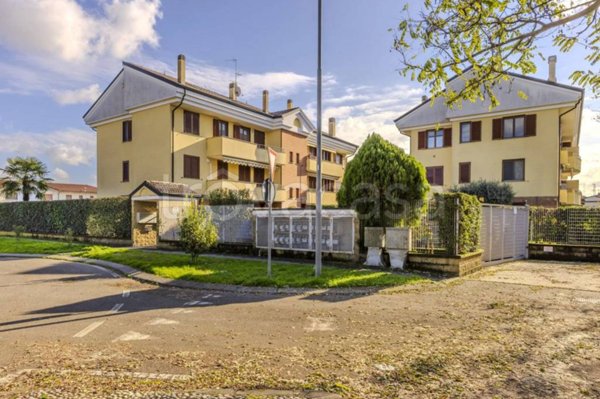 appartamento in vendita a Senago