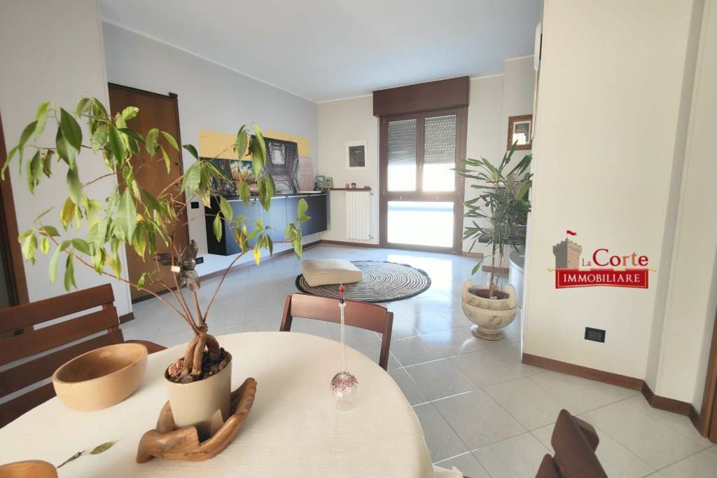 appartamento in vendita a Senago