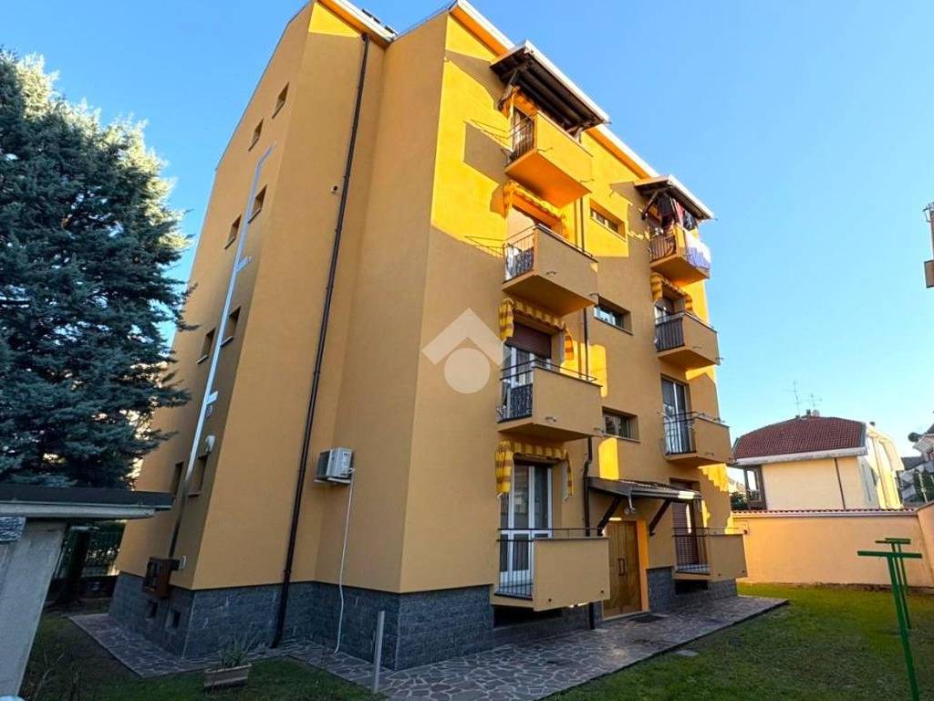 appartamento in vendita a Senago